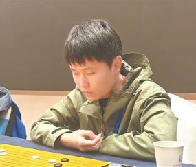 九游体育怎么充值-棋路漫漫，不下让自己后悔的棋|傅彧|晚报杯|业余围棋|围棋|职业棋手_新浪体育_新浪新闻