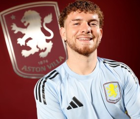 TA：埃利奥特有回购条款，直到伊萨克确定加盟利物浦才放人